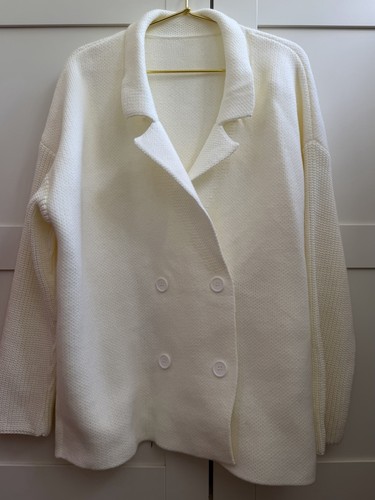 Cremefarbene strickjacke - cremefarbene,